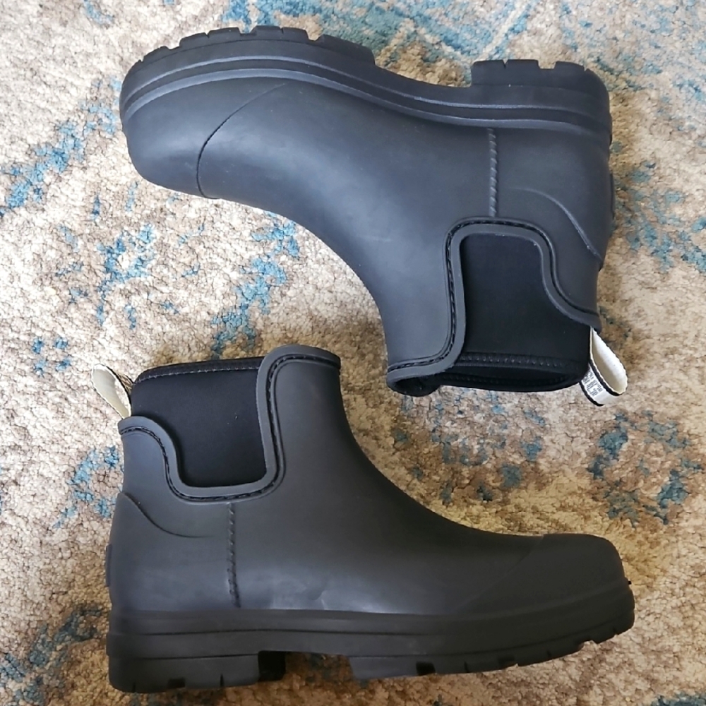 Ugg Droplet Boot (New)